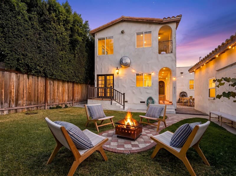 AA REAL ESTATE PHOTOWORKS®