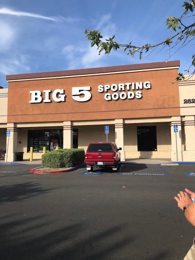 Big 5 Sporting Goods
