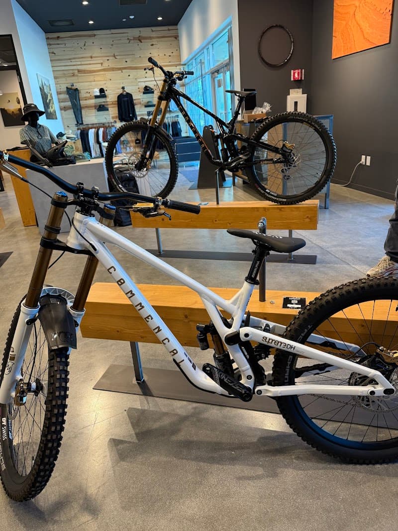 COMMENCAL USA - Menifee, CA