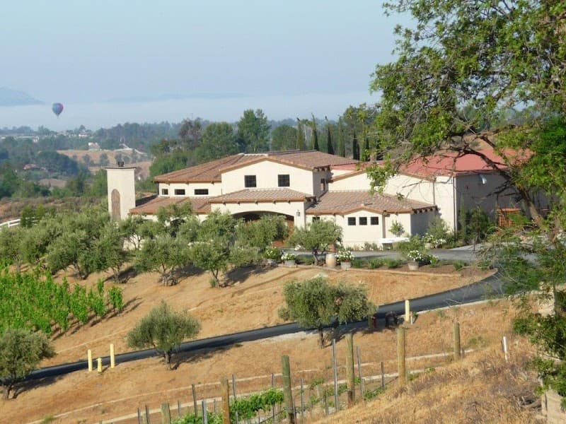 Cougar Vineyard & Winery