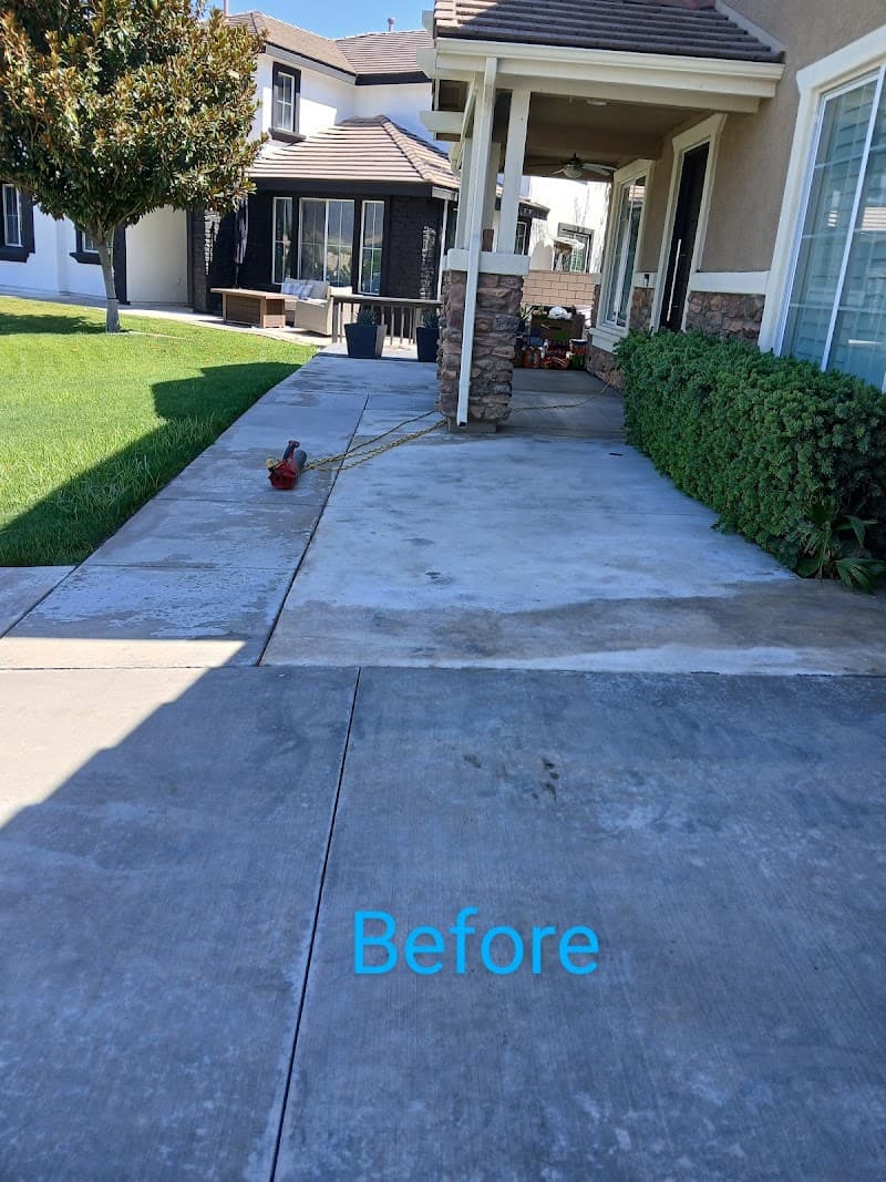 DECKS & CONCRETE SOLUTIONS