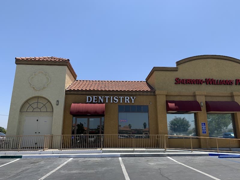 Doc Dental Smiles