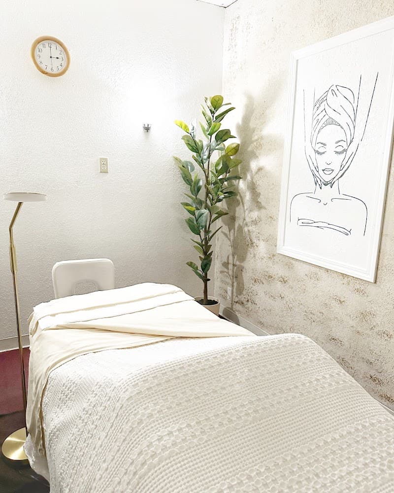 Mae Holistic Beauty