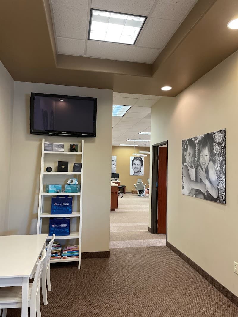 PESH ORTHODONTICS, MENIFEE