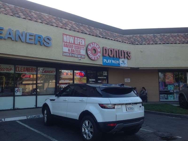 Raised Donuts & Bagels