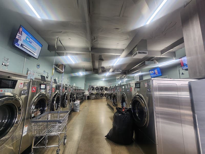 So Fresh and Clean Laundromat