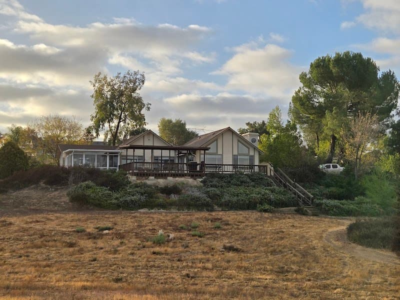 Sommer Hus-Best value in Southern California Wine Country