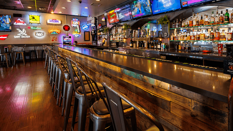 The Cove Bar & Grill