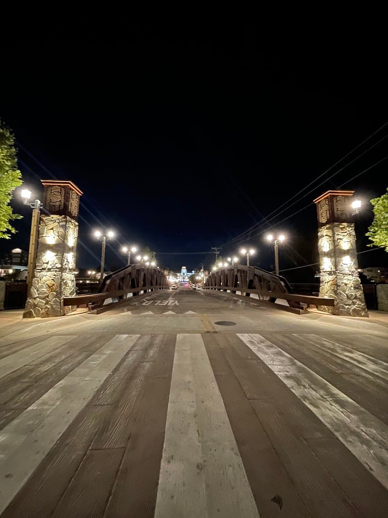 The Haunt Ghost Tours Temecula: Wine & True Crime Tours