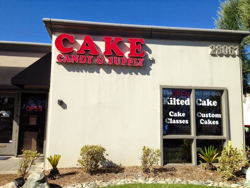 The Kilted Cake and Supply